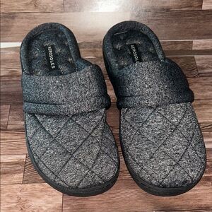 Aerosoles Boys Gray Quilted Slippers #S1007BLK